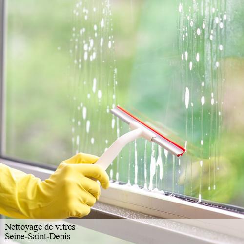 Nettoyage Habitat explique comment entretenir vos fenêtres l'hiver