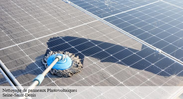 Nettoyage Habitat partage ses conseils pour prolonger la vie de vos installations solaires dans le 93