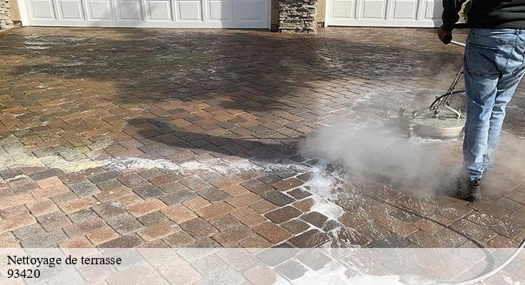 Villepinte : Comment garder votre terrasse impeccable toute l'année